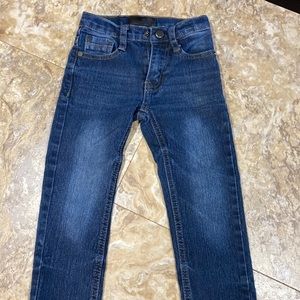 Steve’s jeans size 3t. Some distressing and skinny leg. (54/1)
